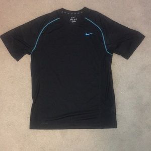 Men’s Nike Dri-Fit black shirt Size large